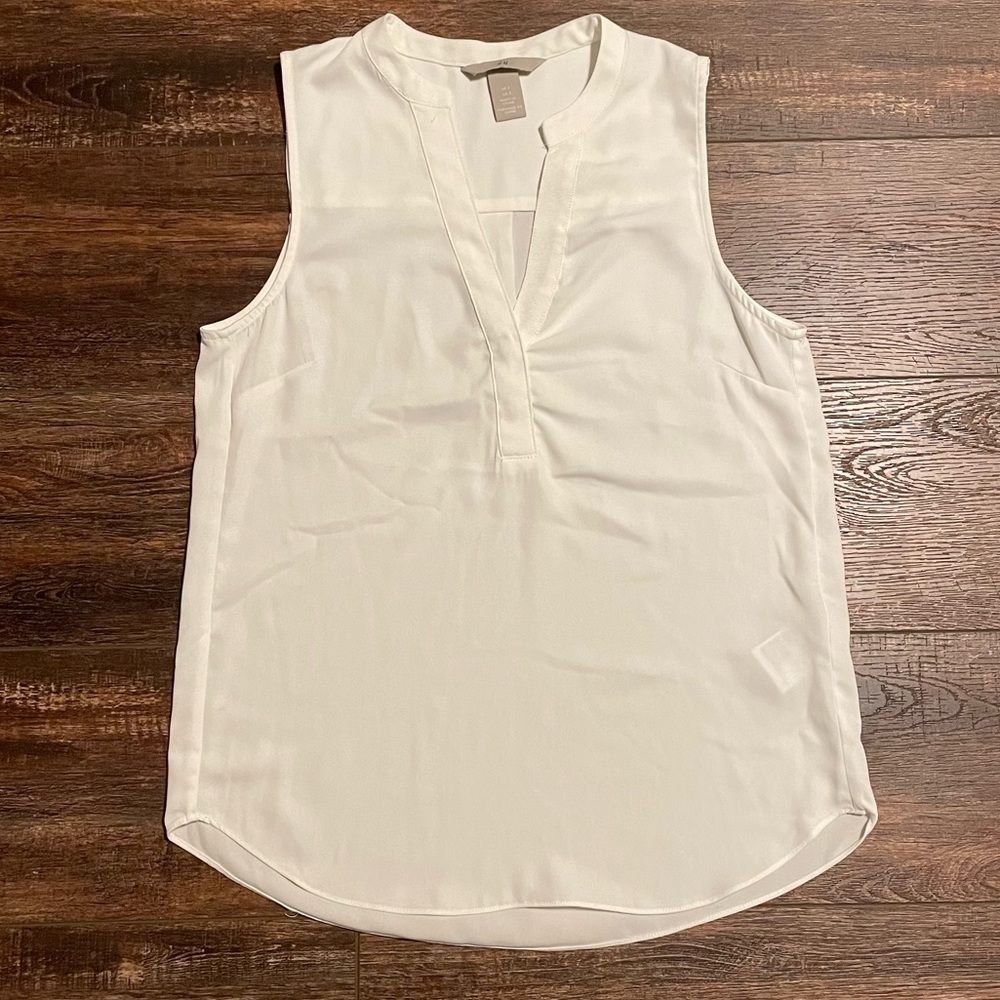 H&M White Silky Sleeveless Tunic Blouse - Size 2